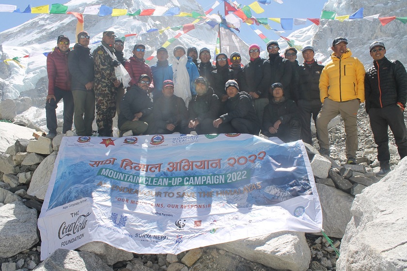 हिमालमा कति छ फोहोर ? सफा हिमाल महाअभियानबाट यो वर्ष पनि निकालियो थप ३४ टन