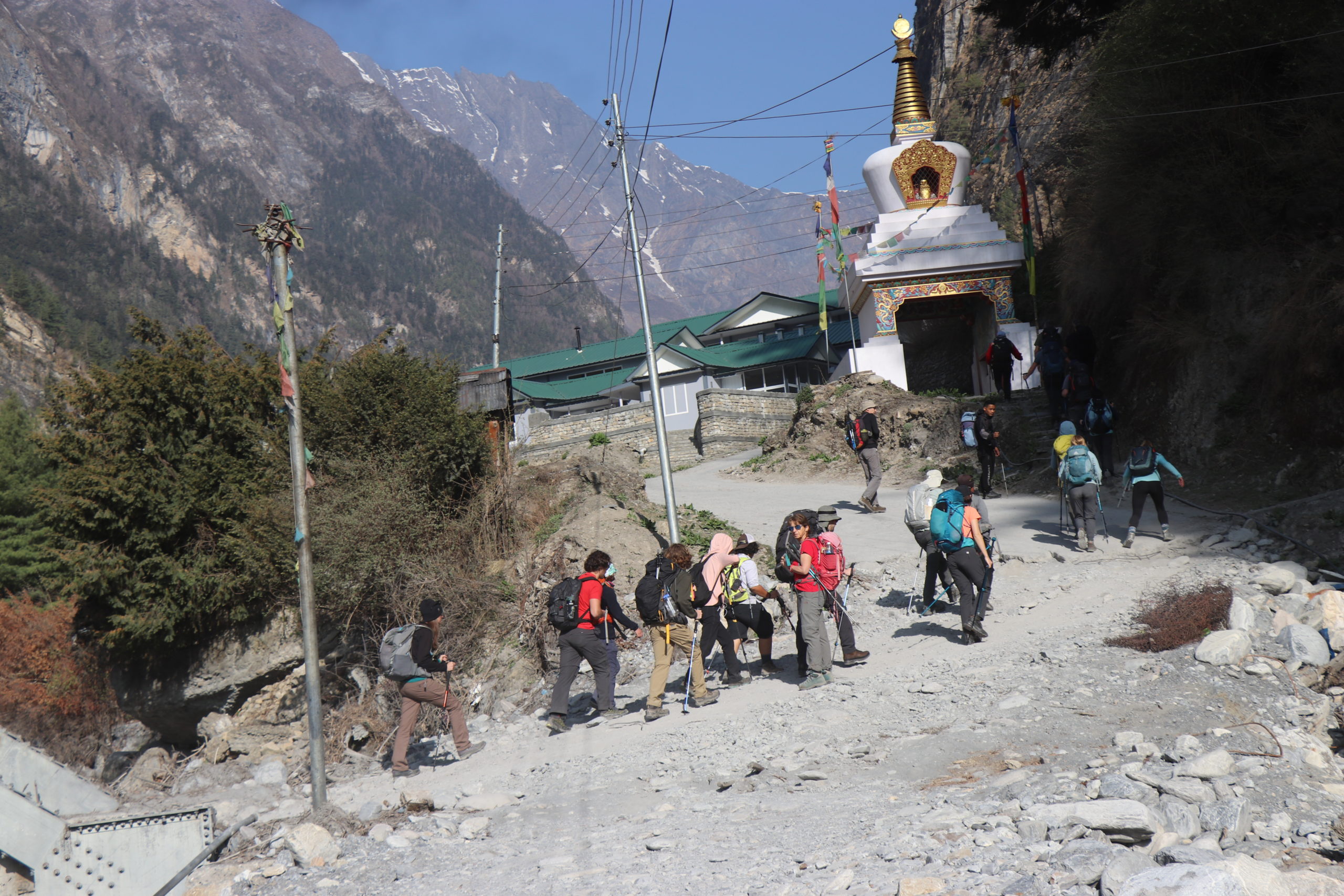 अन्नपूर्ण पदमार्ग : यात्रा छोटियो तर सास्ती उस्तै