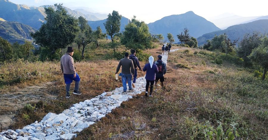 कौडे लेकमा पुग्न पदमार्ग निर्माण : पर्यटक आकर्षित, स्थानीयलाई सहज