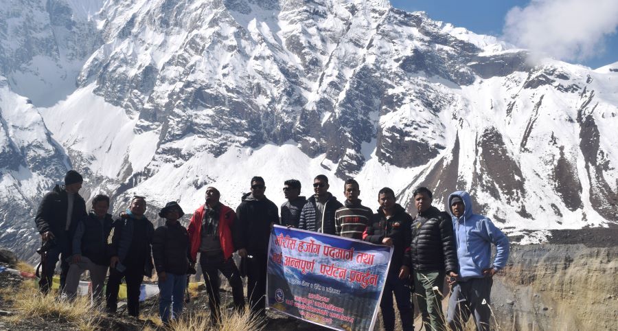 मौरिस हर्जोग पदमार्गमा बढ्यो पर्यटक भित्र्याउन सक्रियता