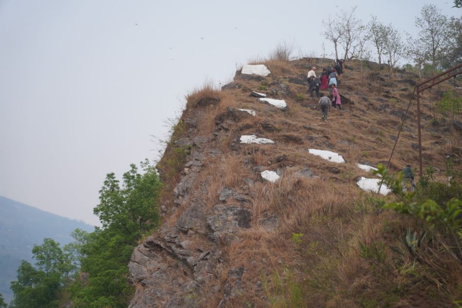 पर्यटनको अथाह सम्भावना बोकेको धादिङको ‘गङ्गाजमुना तीनसुरे पदमार्ग’