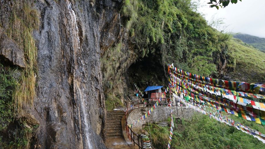 थासाङको नयाँ गन्तव्य गुरुसाङ्वो गुफा, पूर्वाधार निर्माणमा जोड