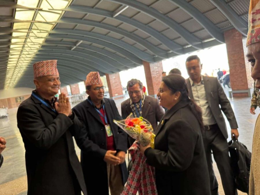 पूर्व राष्ट्रपति विद्यादेवी भण्डारी बैंकक प्रस्थान